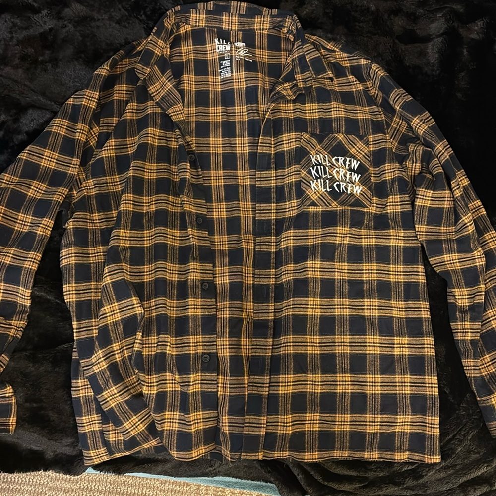 Kill crew, black and yellow flannel.new never worn
